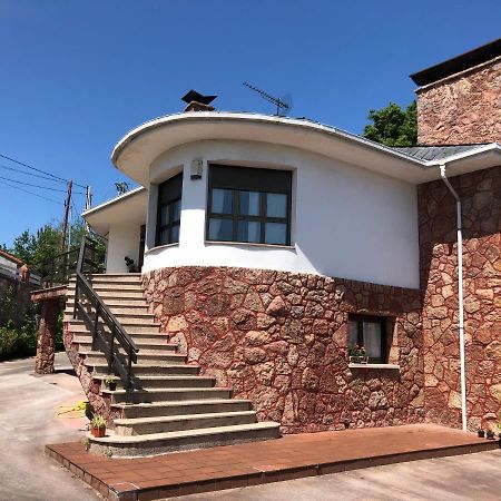 La Casona De La Carbayeda Villa Oviedo Bagian luar foto