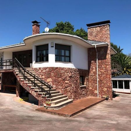 La Casona De La Carbayeda Villa Oviedo Bagian luar foto